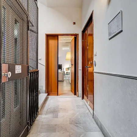 Апартаменты New Barberini Area *