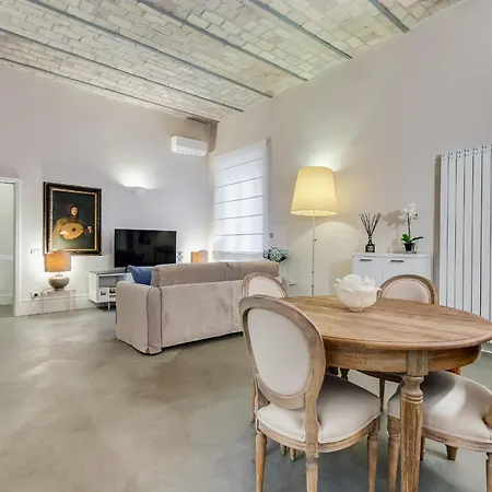New Barberini Area Апартаменты Рим
